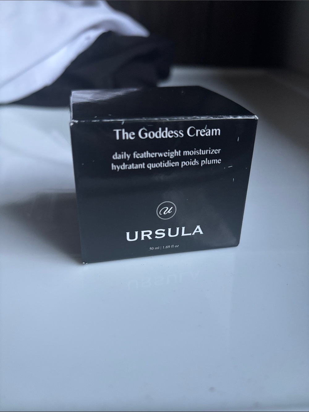 Ursula The Goddess Cream Daily Moisturizer Hydration - Picture 3 of 9